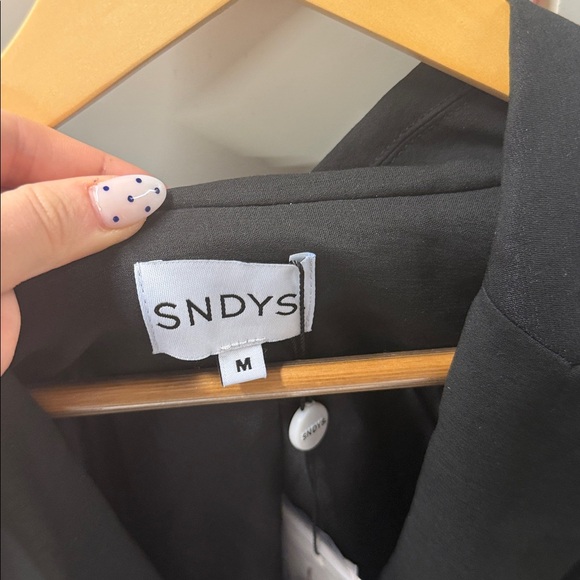 SNDYS Hills Blazer in Black - Picture 8 of 8